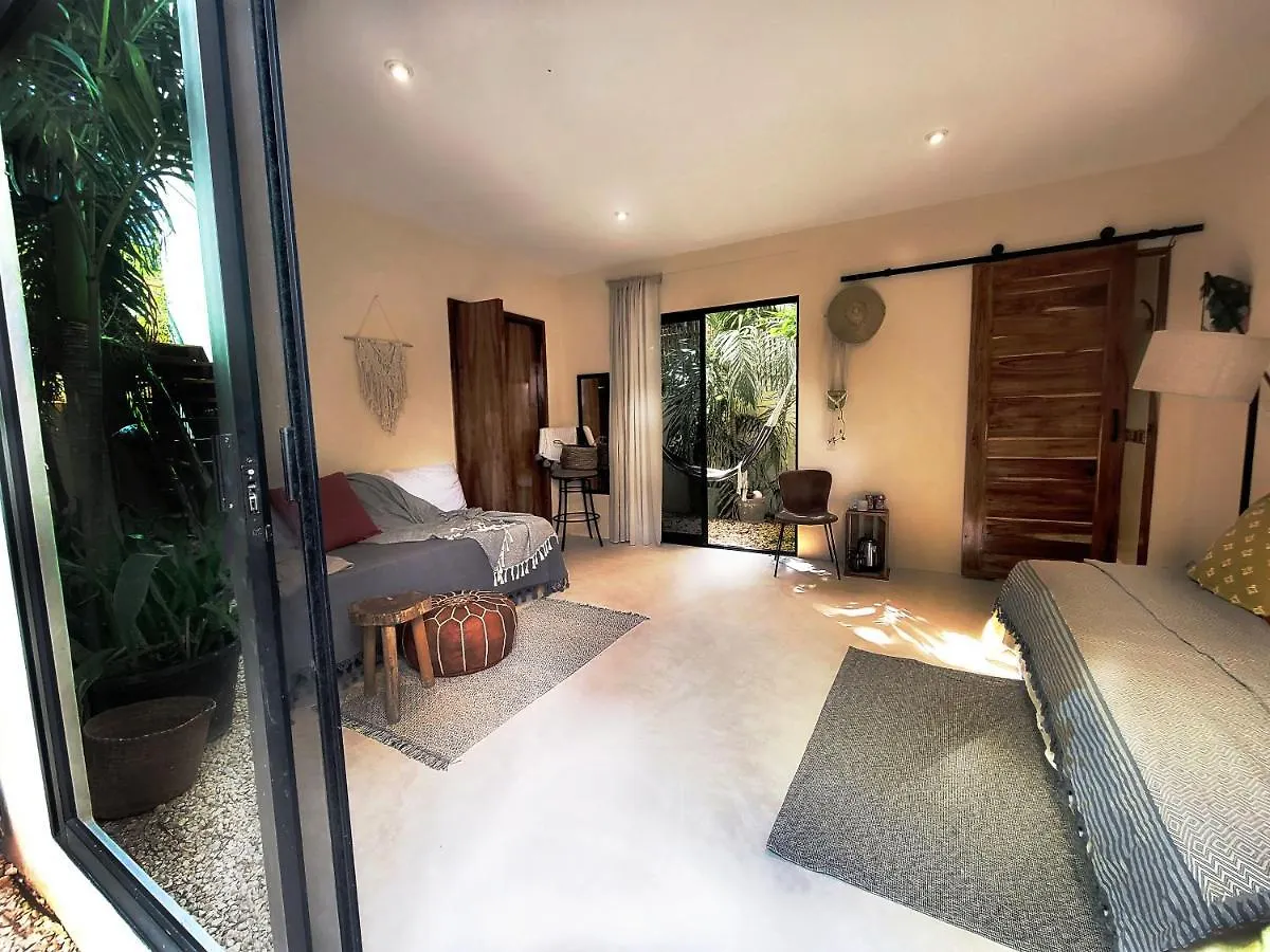 The Secret Garden Tulum Apartment 0*,